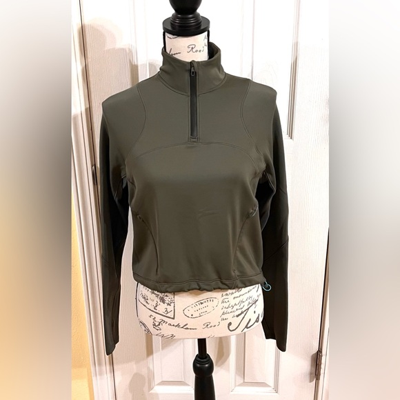 Lululemon Tech Fleece Hiking 1/4 Zip Pullover - Picture 5 of 16